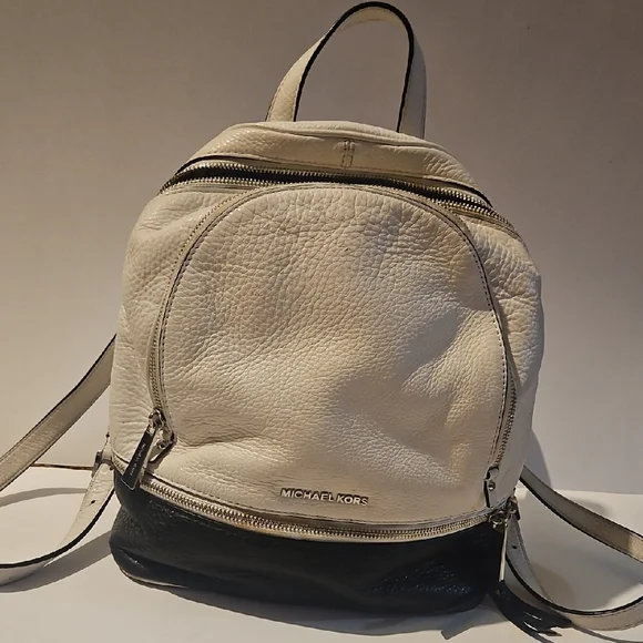 Michael Kors | Bags | Michael Kors Twotone Leather Backpack  display picture 2